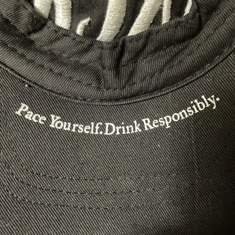 Hat - Picture 3 of 5